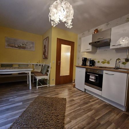 Marburg Apartment Pfiffige Luisa In Ruhiger Waldrandlage Mit Balkon Und Wintergarten Exteriör bild